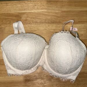 Victoria’s Secret dream angels lined Demi